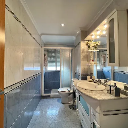 Vut Avenida Portugal Apartment