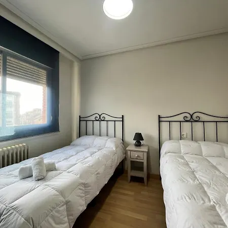 Vut Avenida Portugal Appartement Salamanca